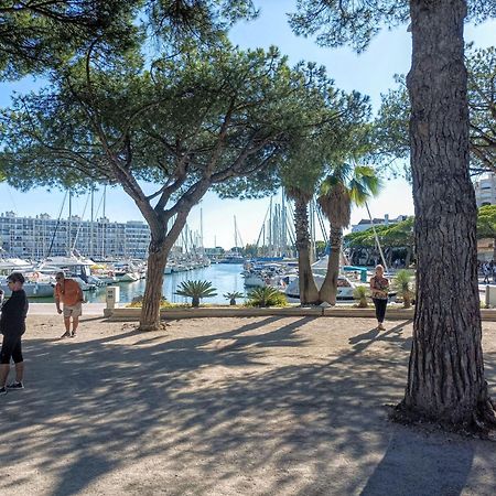 Studio Port De Plaisance Mauguio Exteriör bild